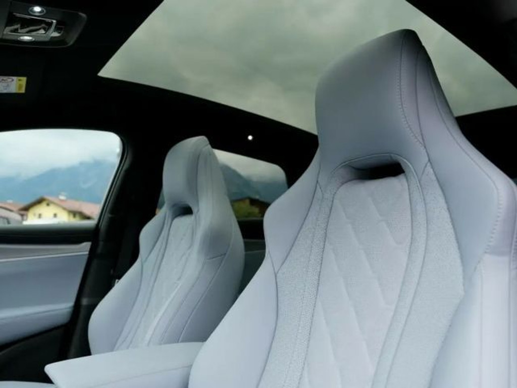 BYD Sealion 7