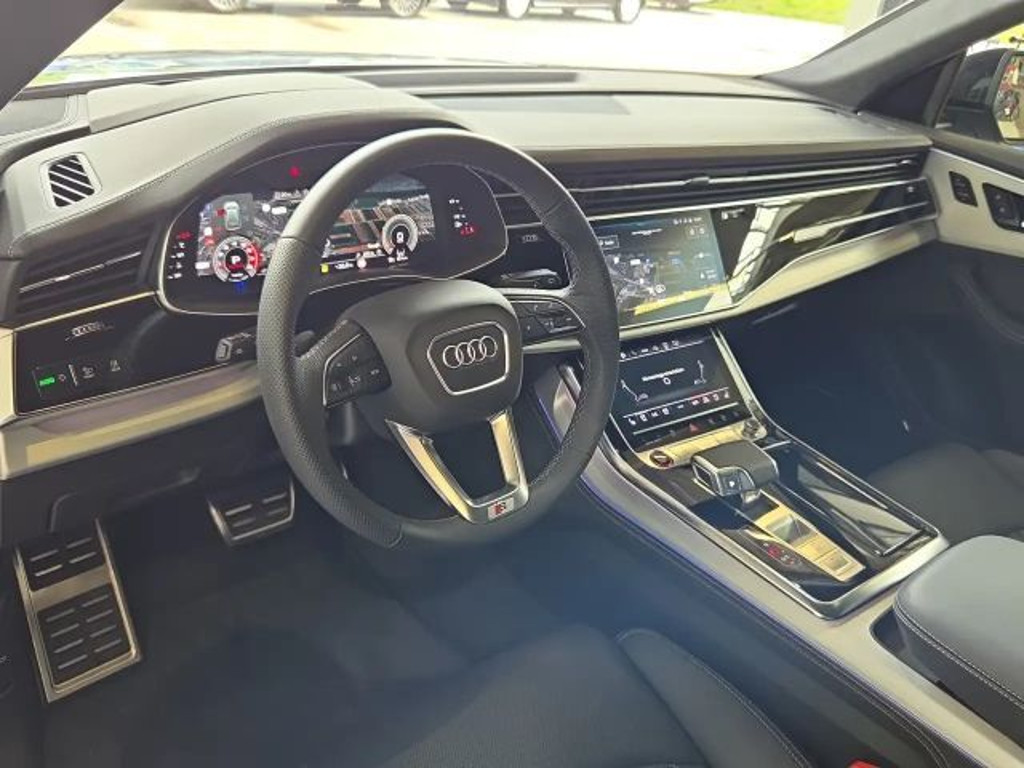 Audi SQ8