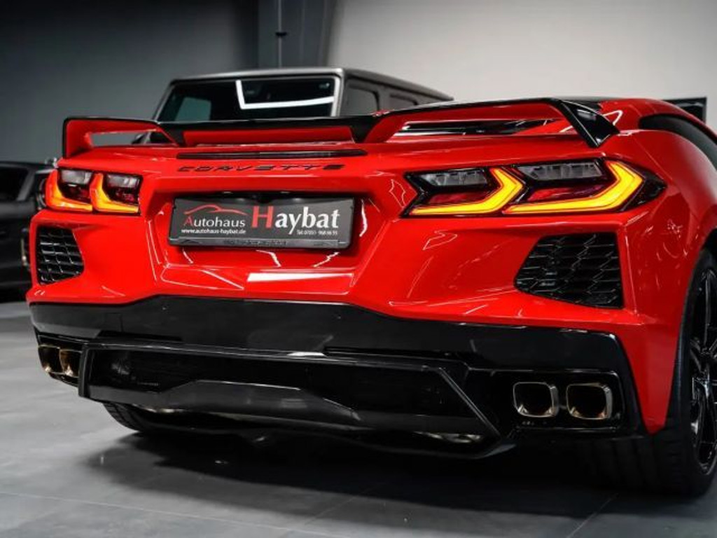 Corvette C8