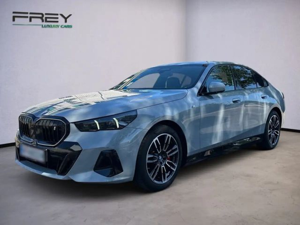 BMW i5 M-Sport Sedan