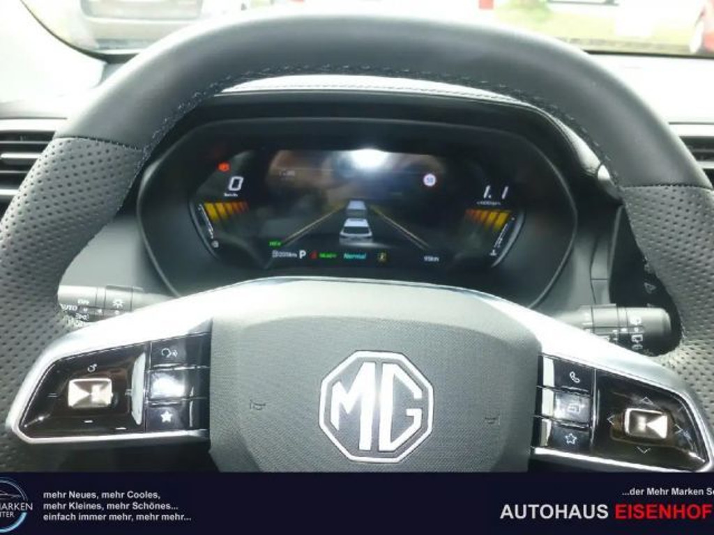 MG ZS