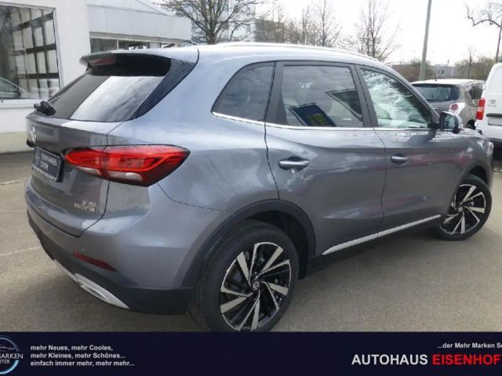 MG ZS