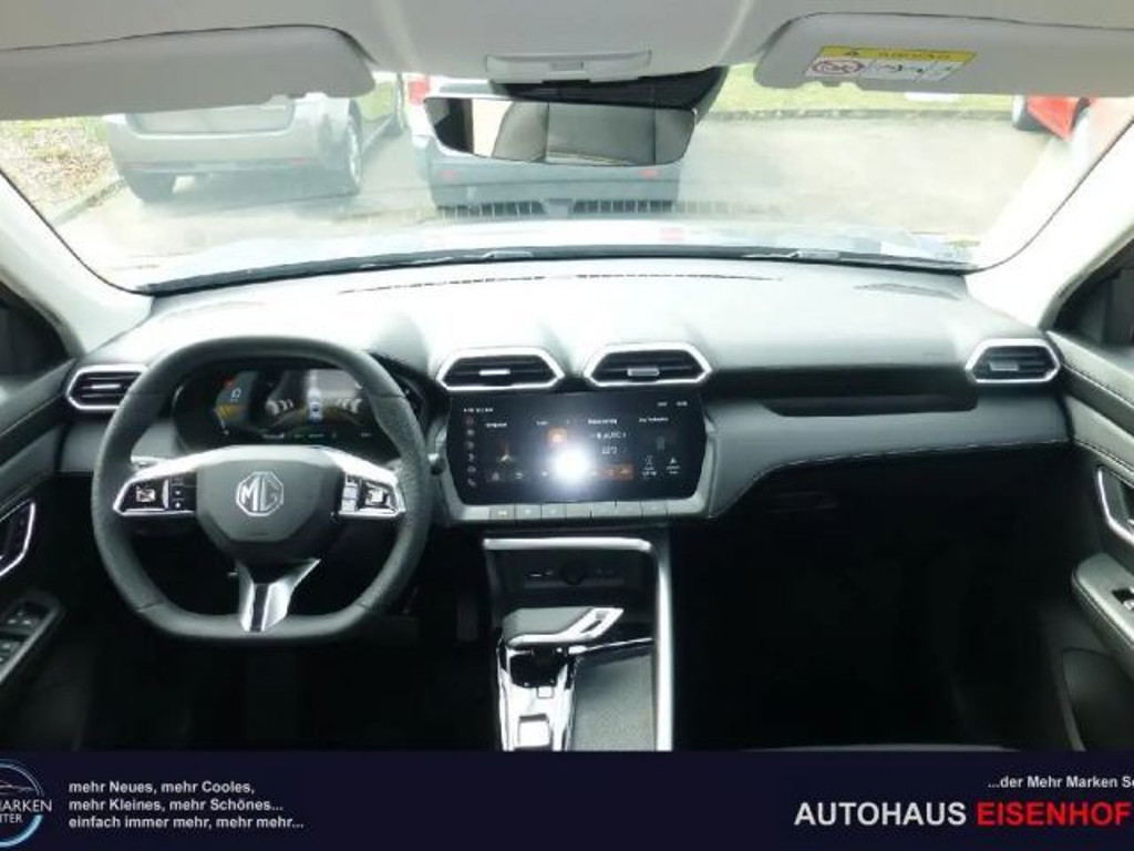 MG ZS