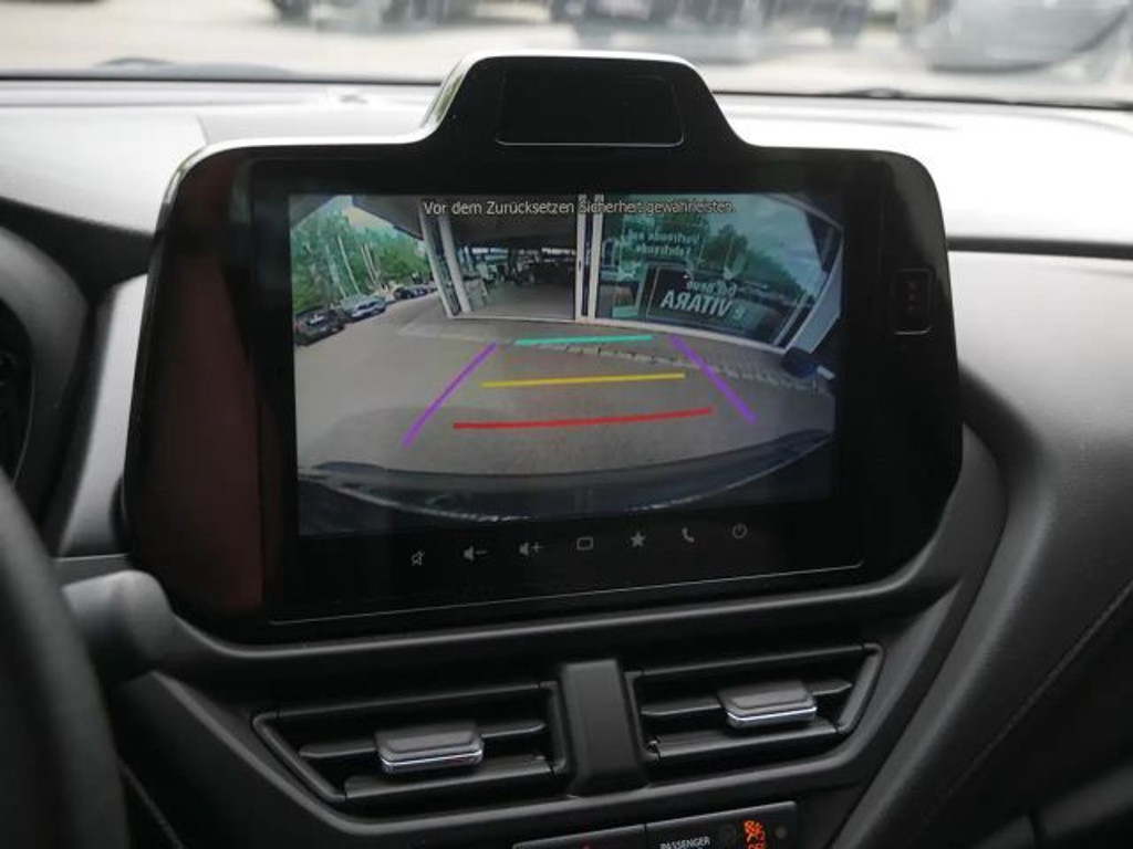 Suzuki S-Cross