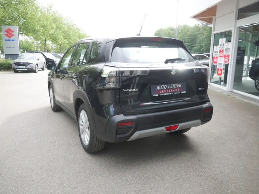 Suzuki S-Cross