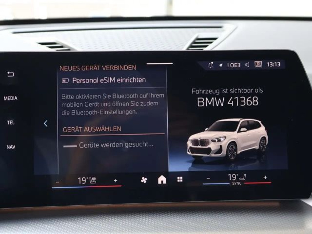 BMW iX1