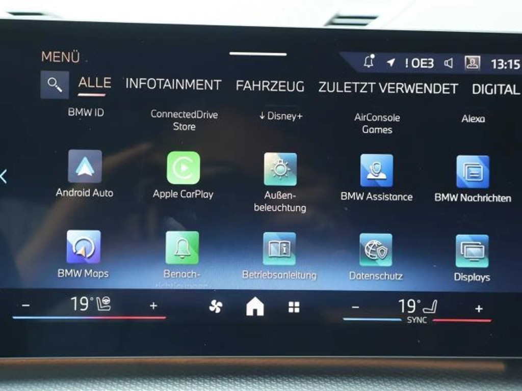 BMW iX1