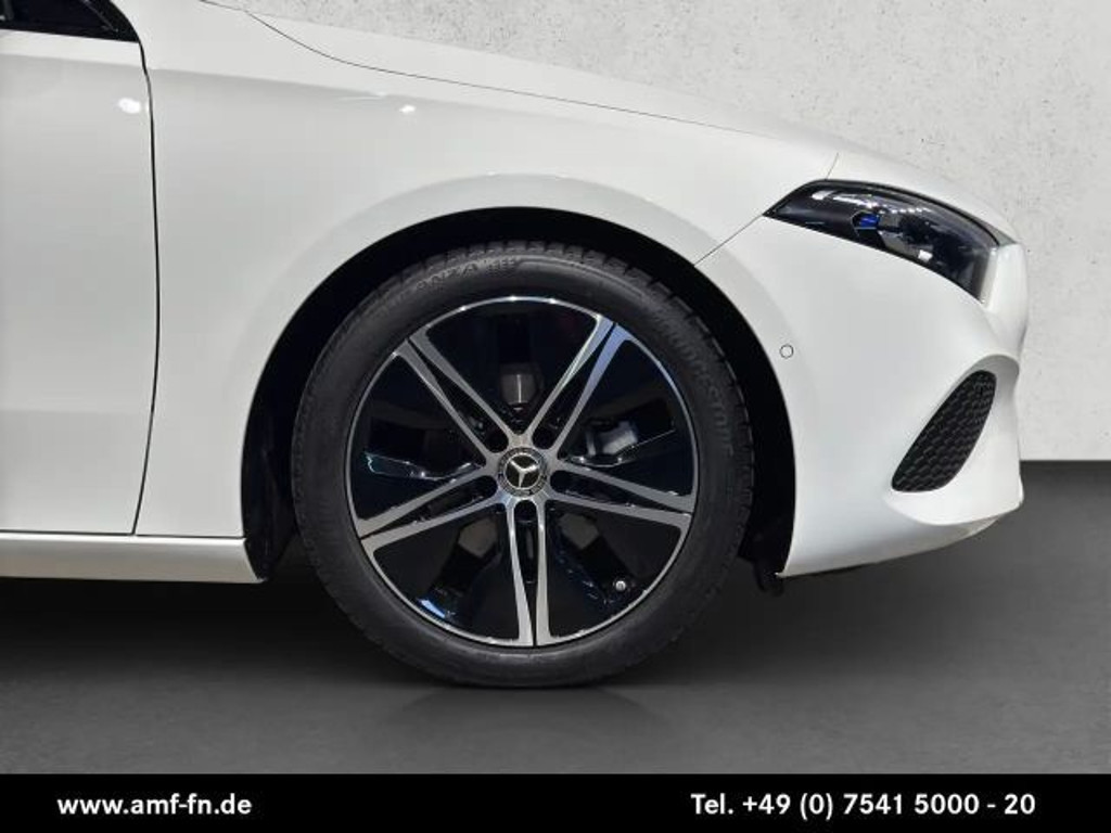 Mercedes-Benz A-Klasse A 200 Progressive A 200 d