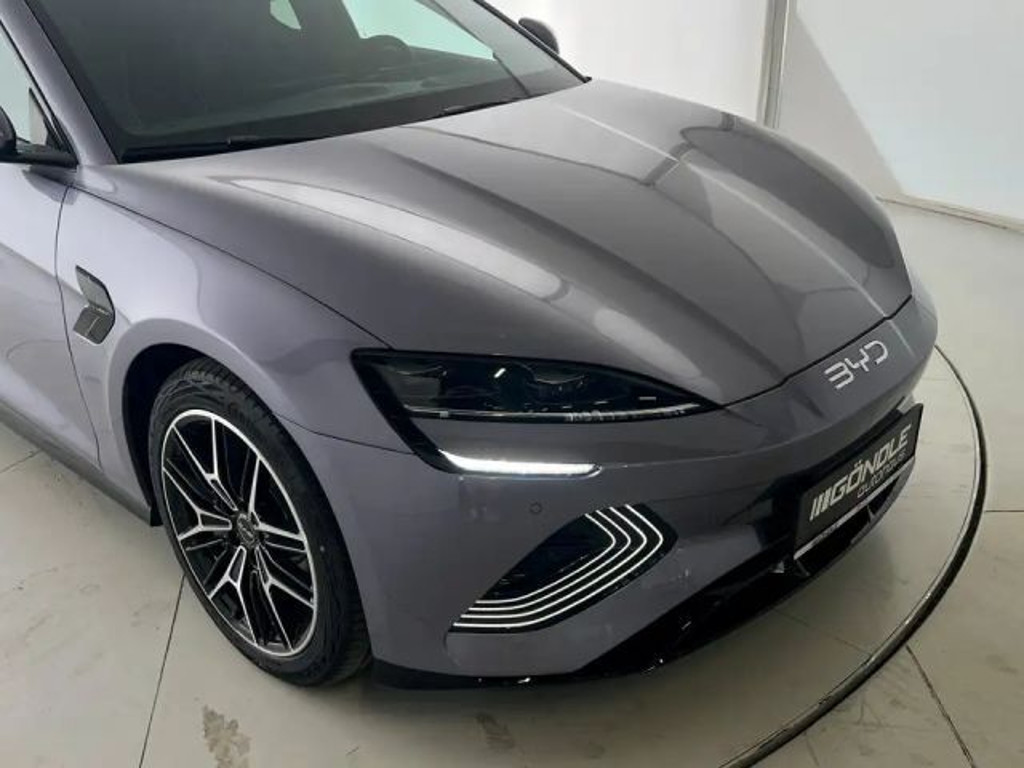 BYD Seal