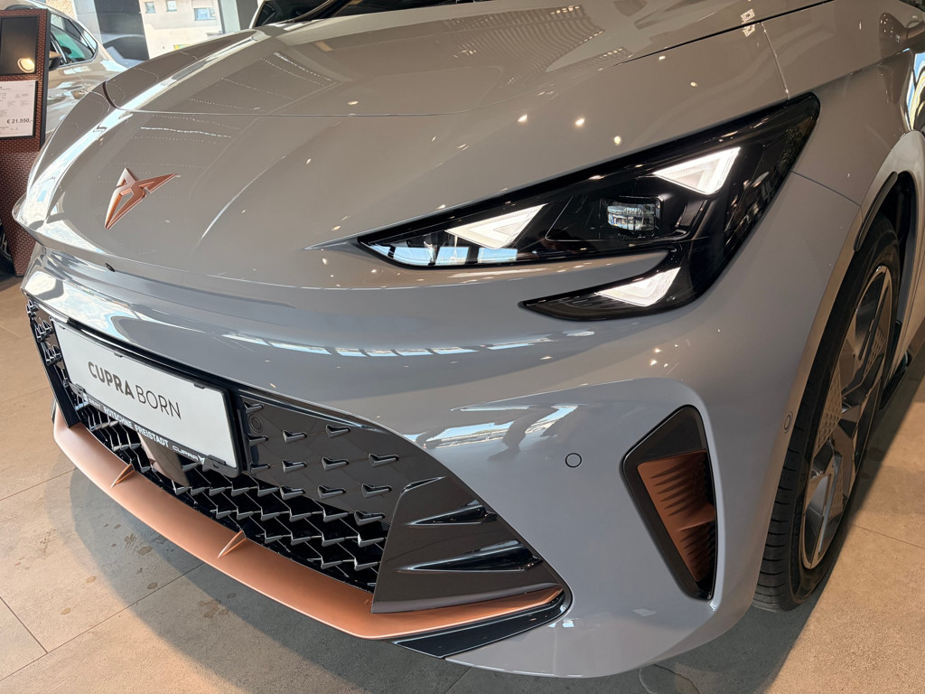 Cupra Born