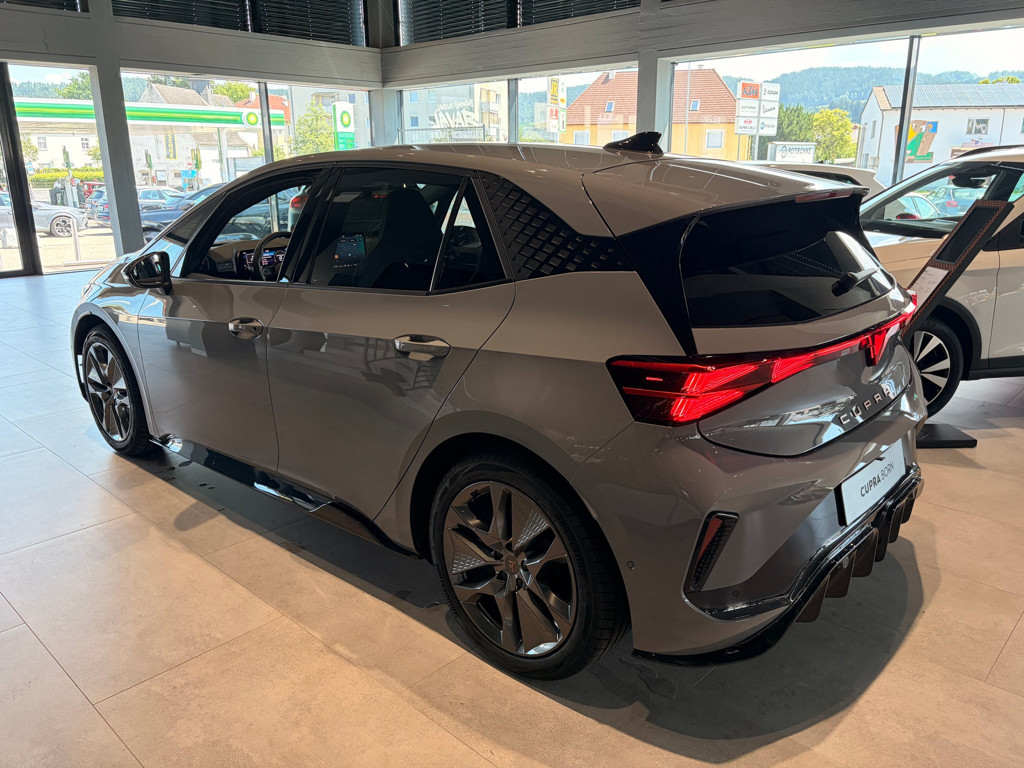 Cupra Born