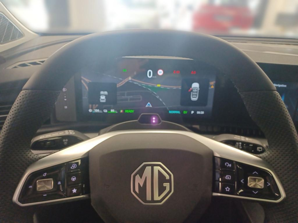 MG MGS9