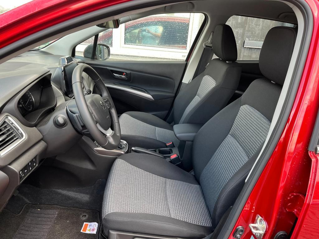 Suzuki S-Cross