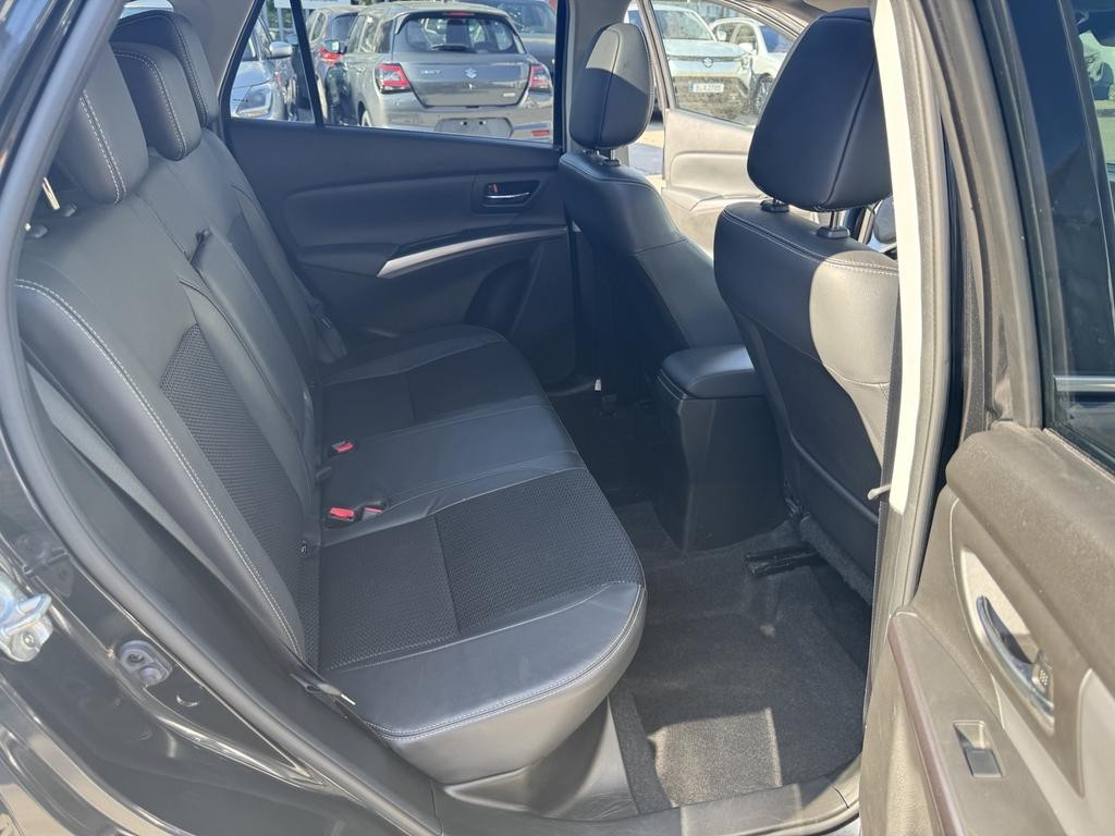 Suzuki S-Cross