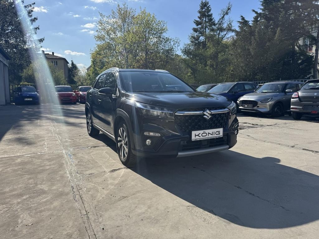 Suzuki S-Cross