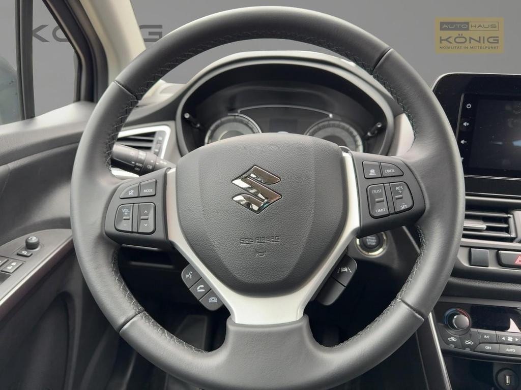 Suzuki S-Cross
