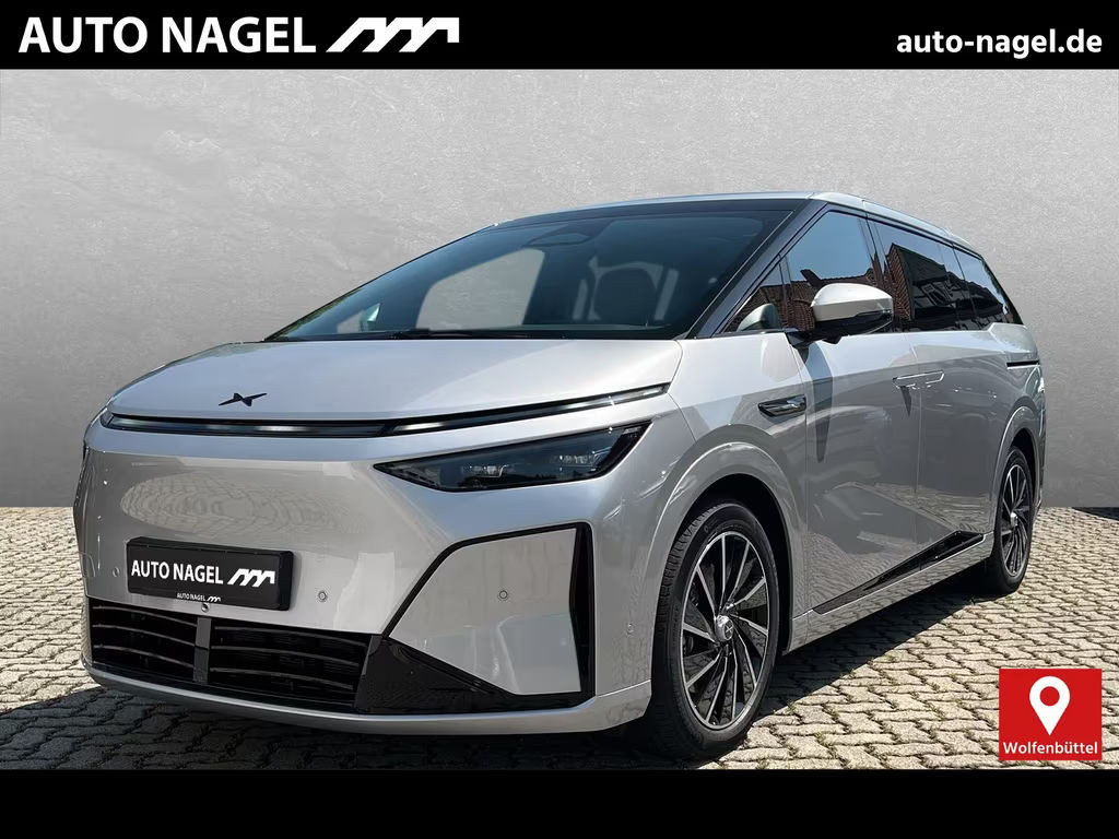 Xpeng X9 Performance AWD