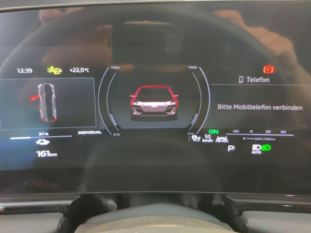 Audi A6 e-tron