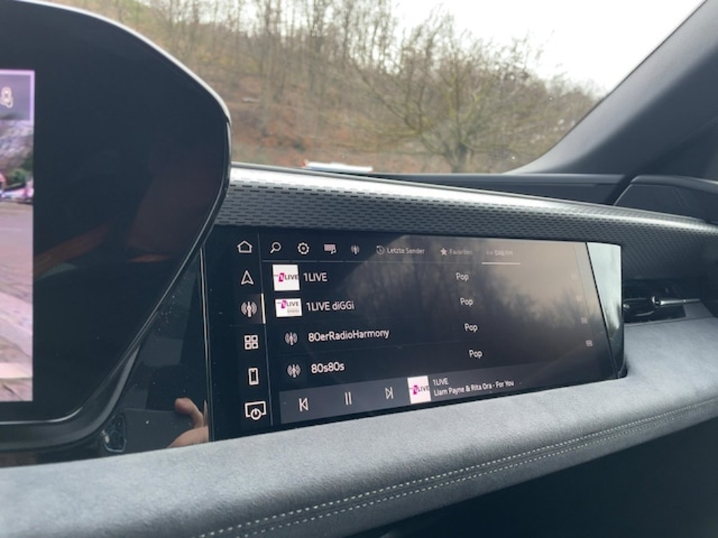 Audi A6 e-tron