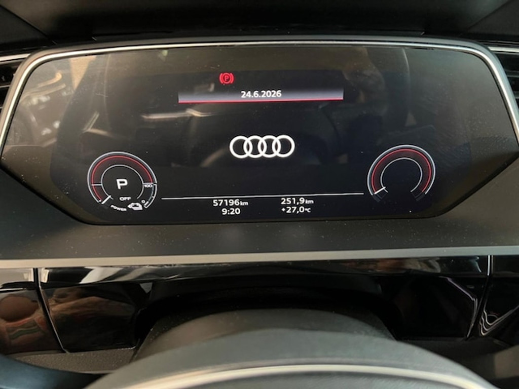 Audi Q8 e-tron