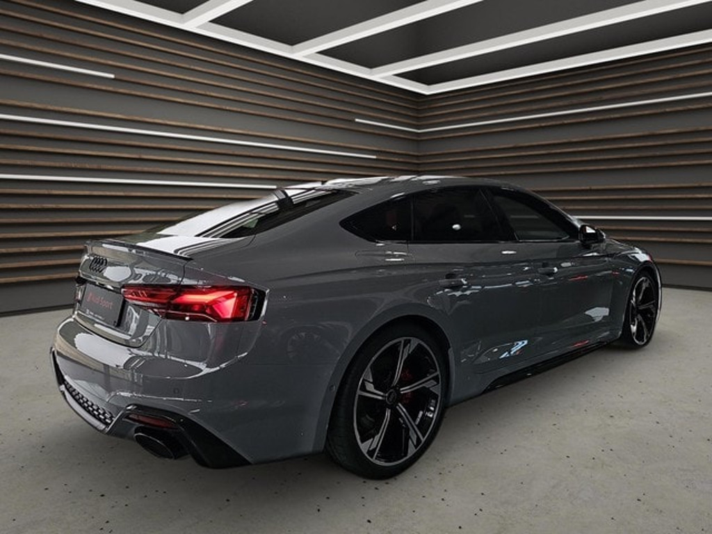 Audi RS5