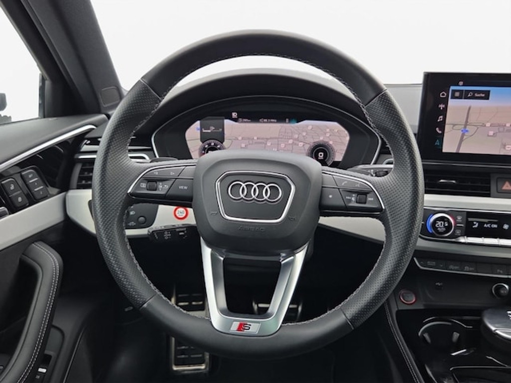 Audi S4