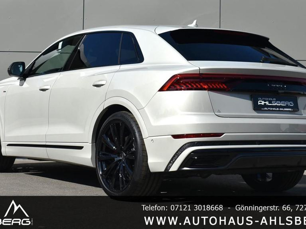 Audi Q8