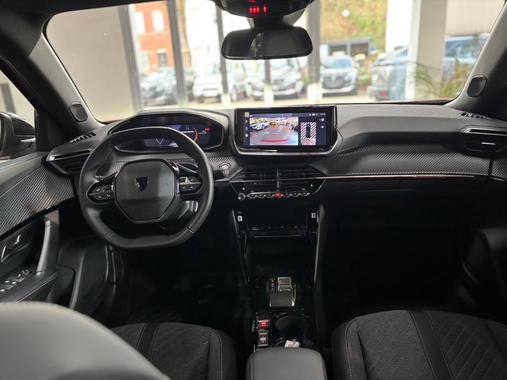 Peugeot e-2008