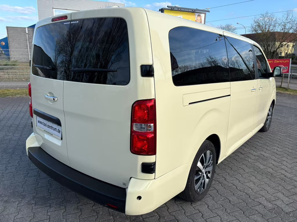 Toyota Proace (Verso)