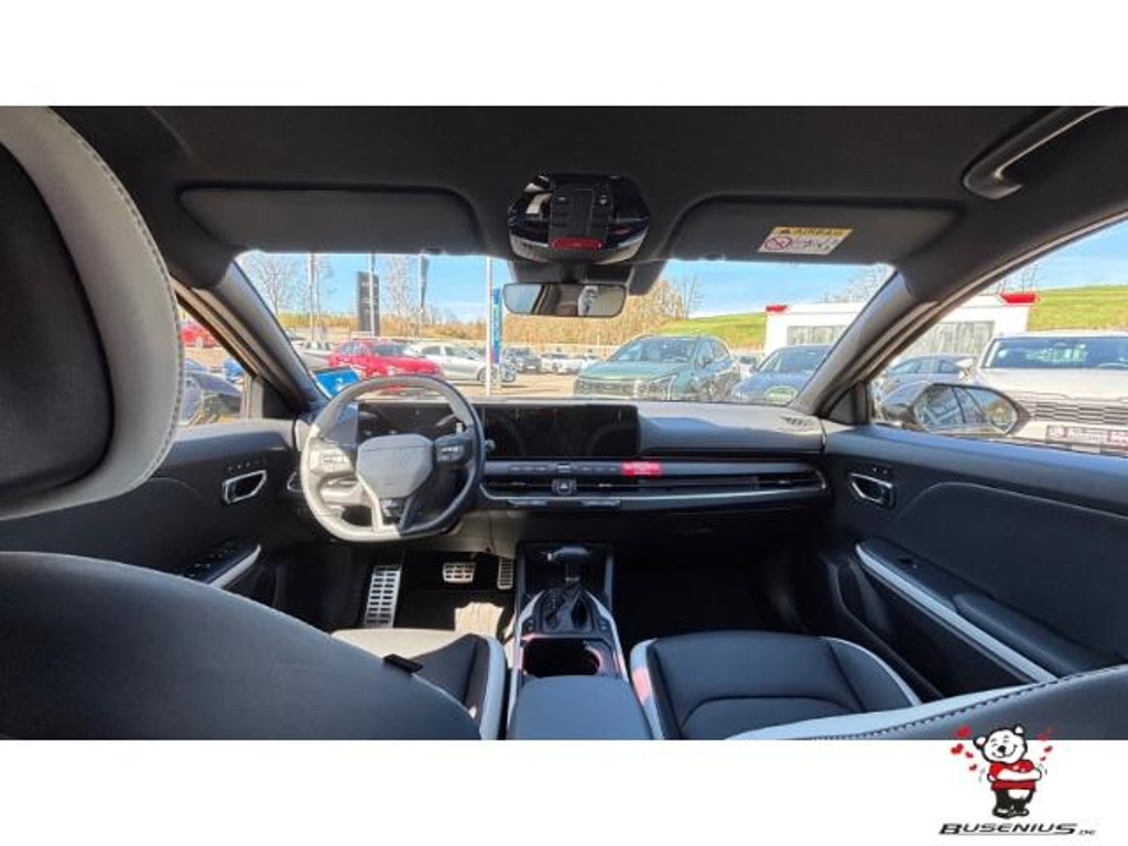 Kia K4
