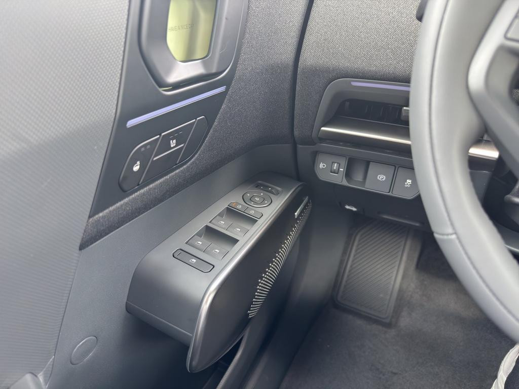 Kia EV2