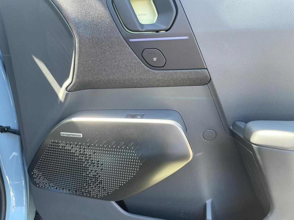Kia EV2
