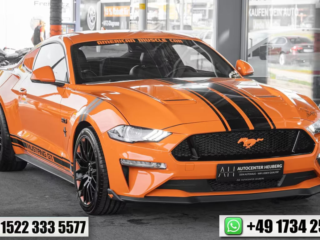 Ford Mustang Fastback GT 5.0 V8