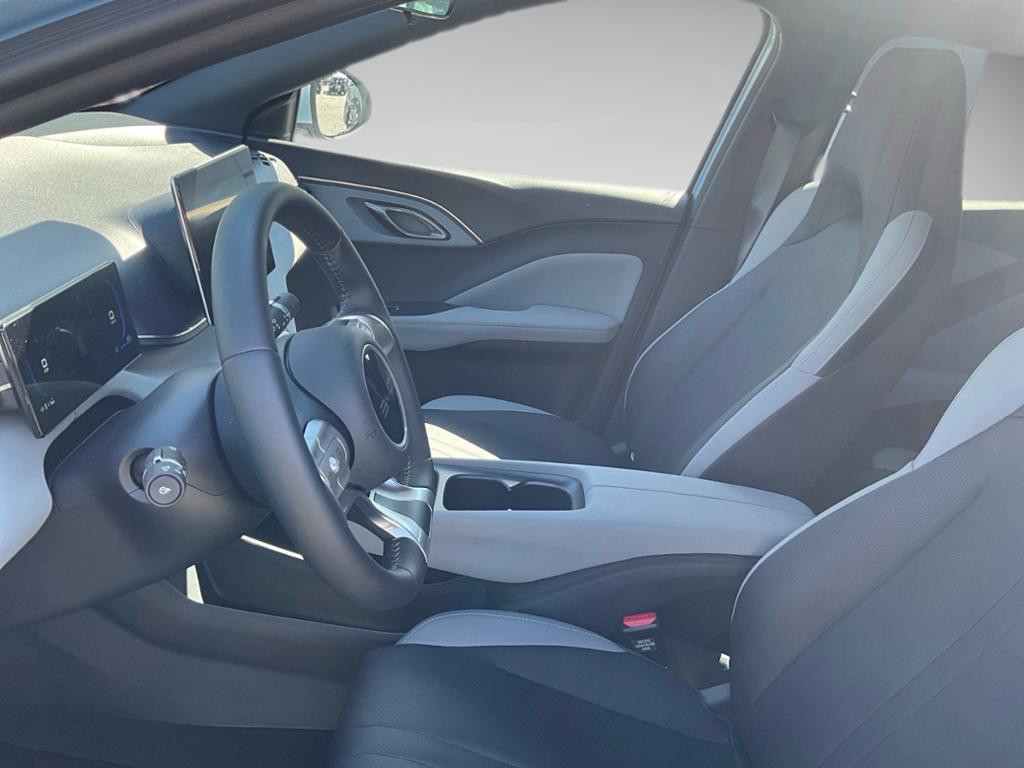 BYD Dolphin Surf