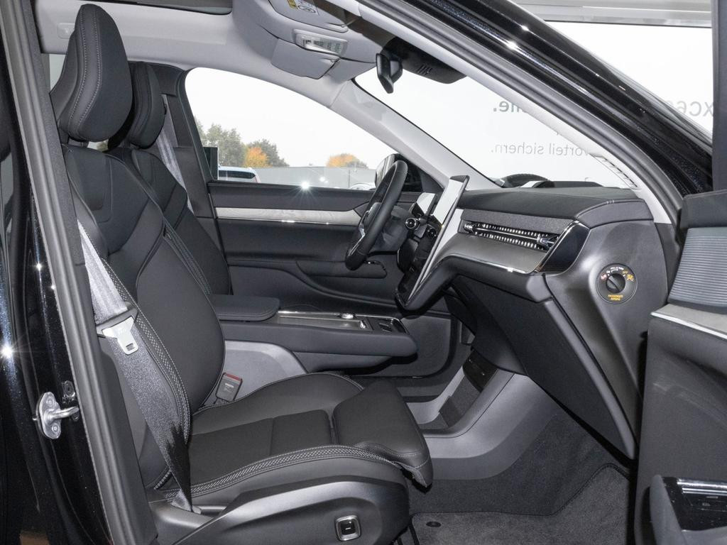 Volvo EX90