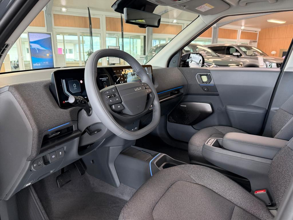 Kia EV2