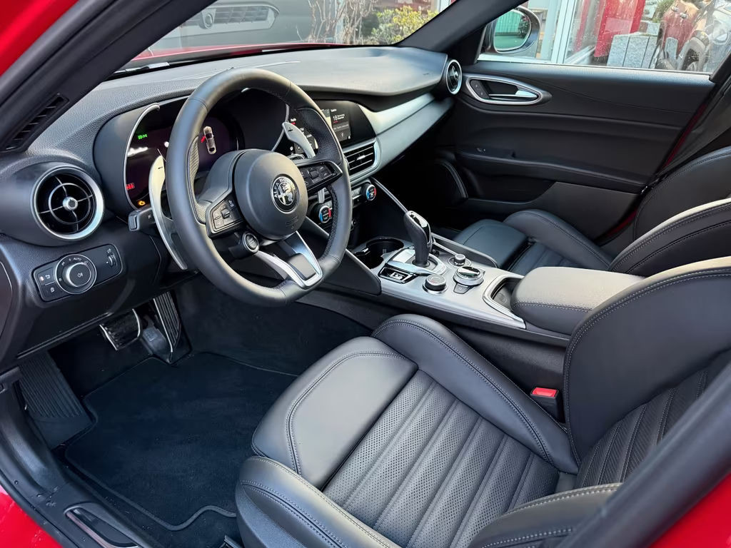 Alfa Romeo Giulia