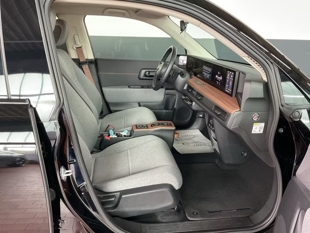Honda e