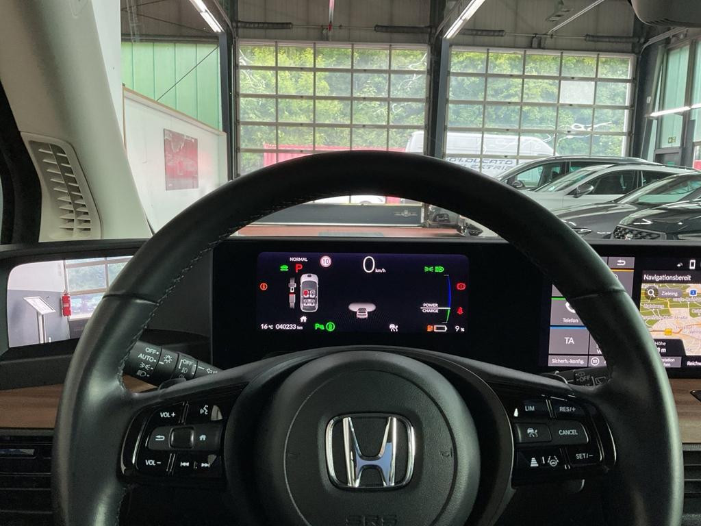Honda e