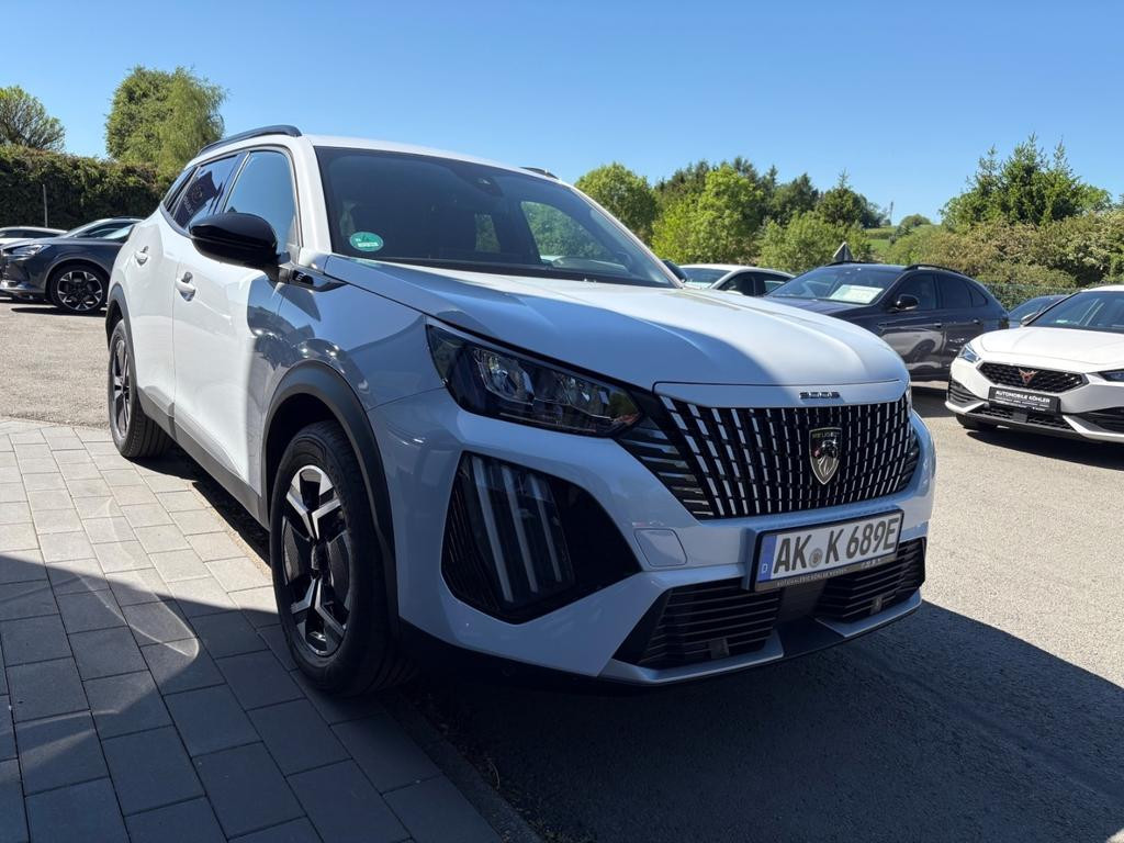 Peugeot e-2008