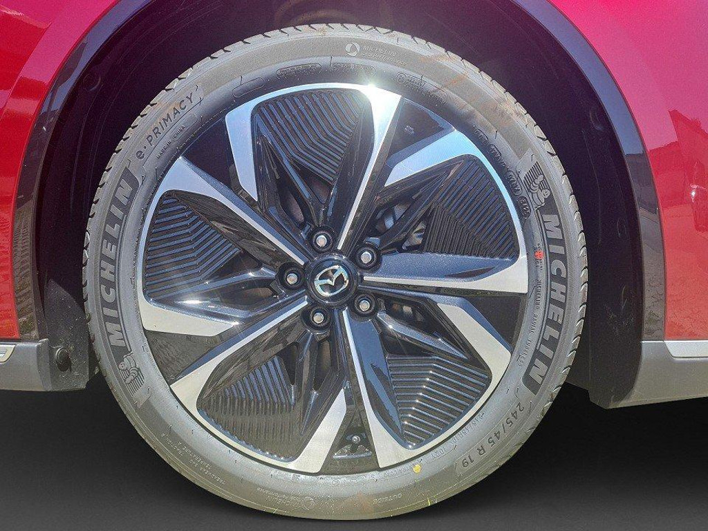 Mazda 6e