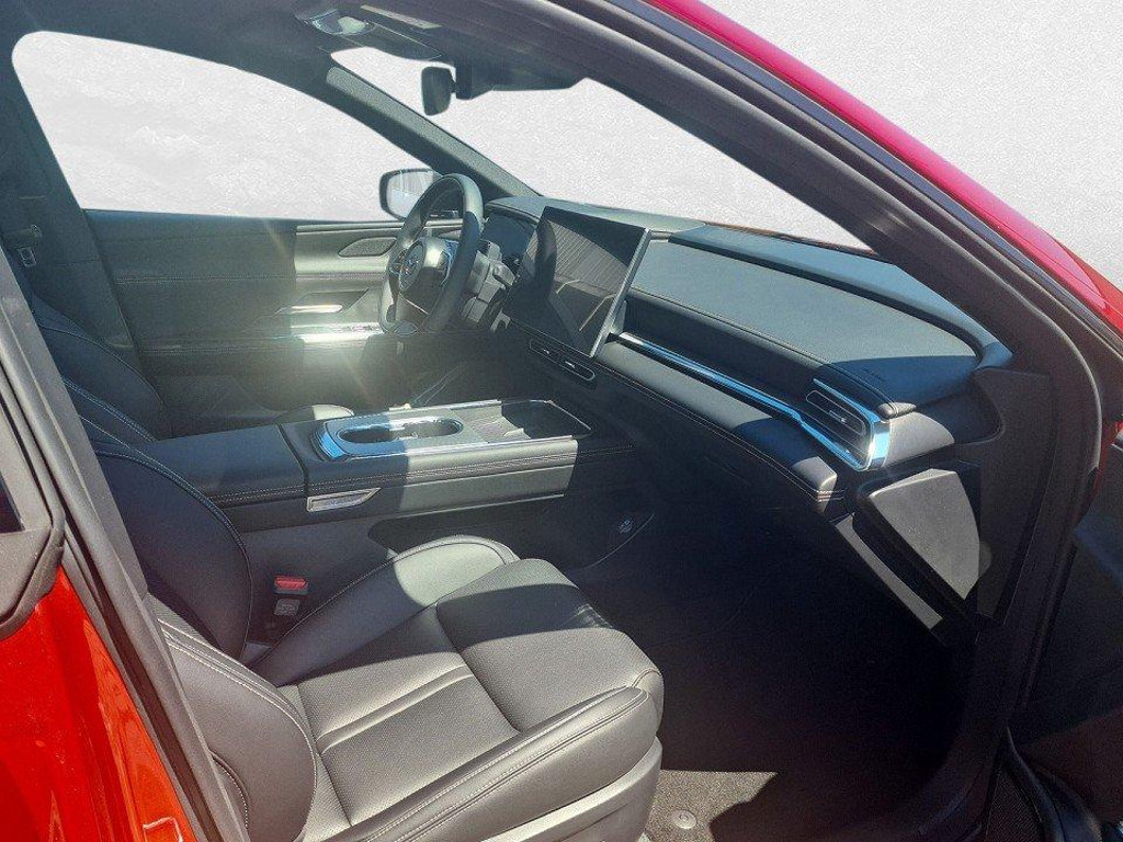 Mazda 6e