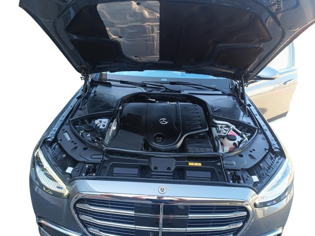 Mercedes-Benz S-Klasse