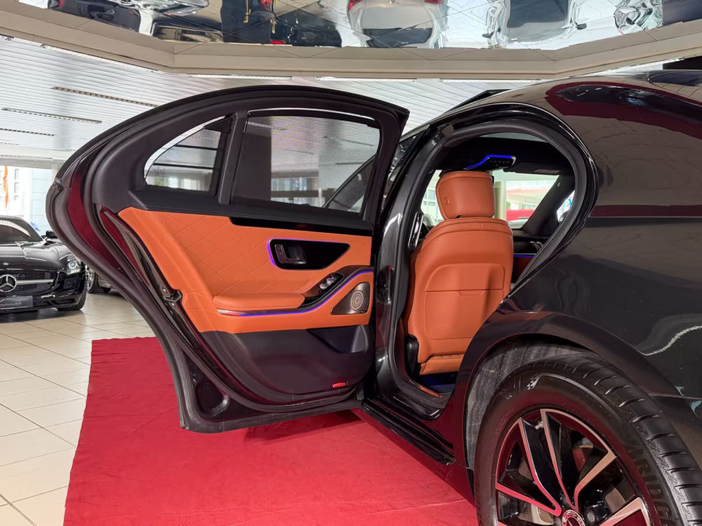 Mercedes-Benz S-Klasse