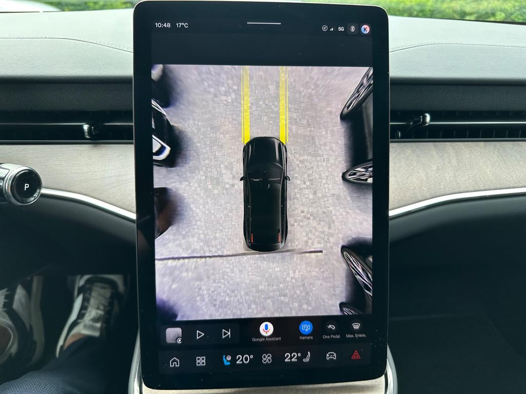 Volvo ES90