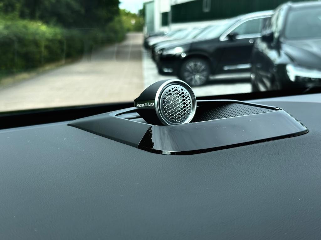 Volvo ES90