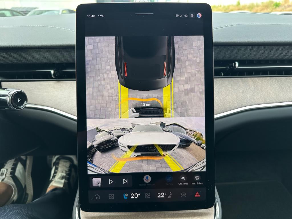 Volvo ES90