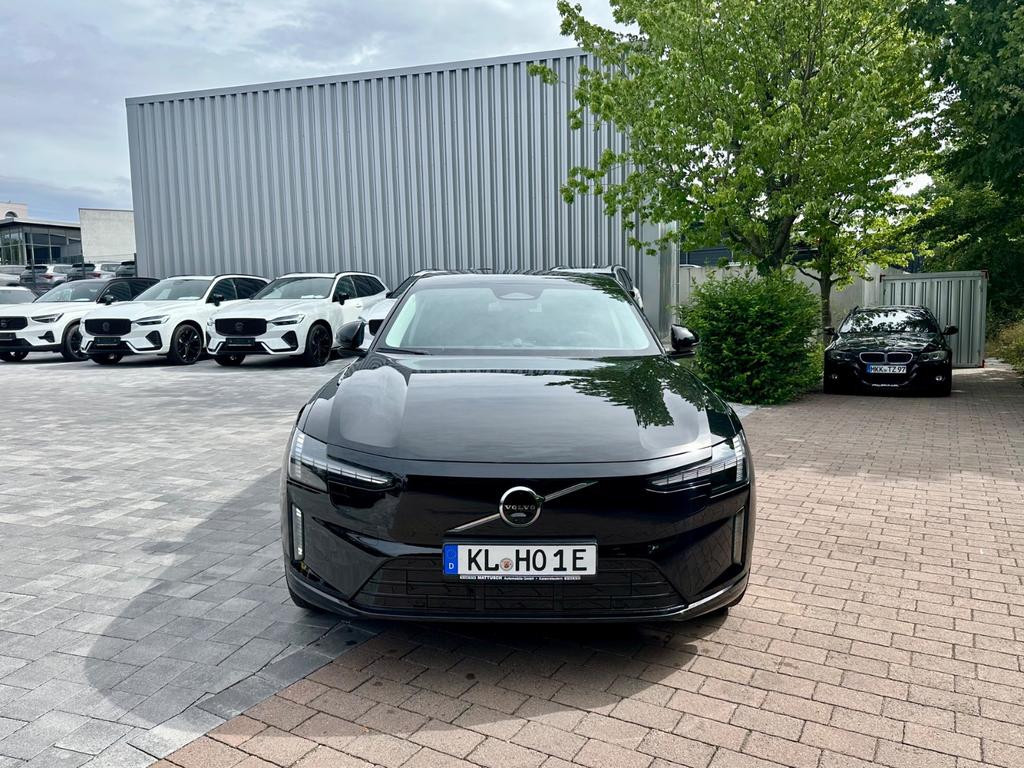 Volvo ES90