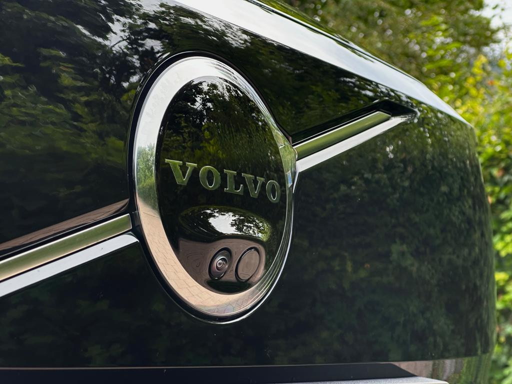 Volvo ES90