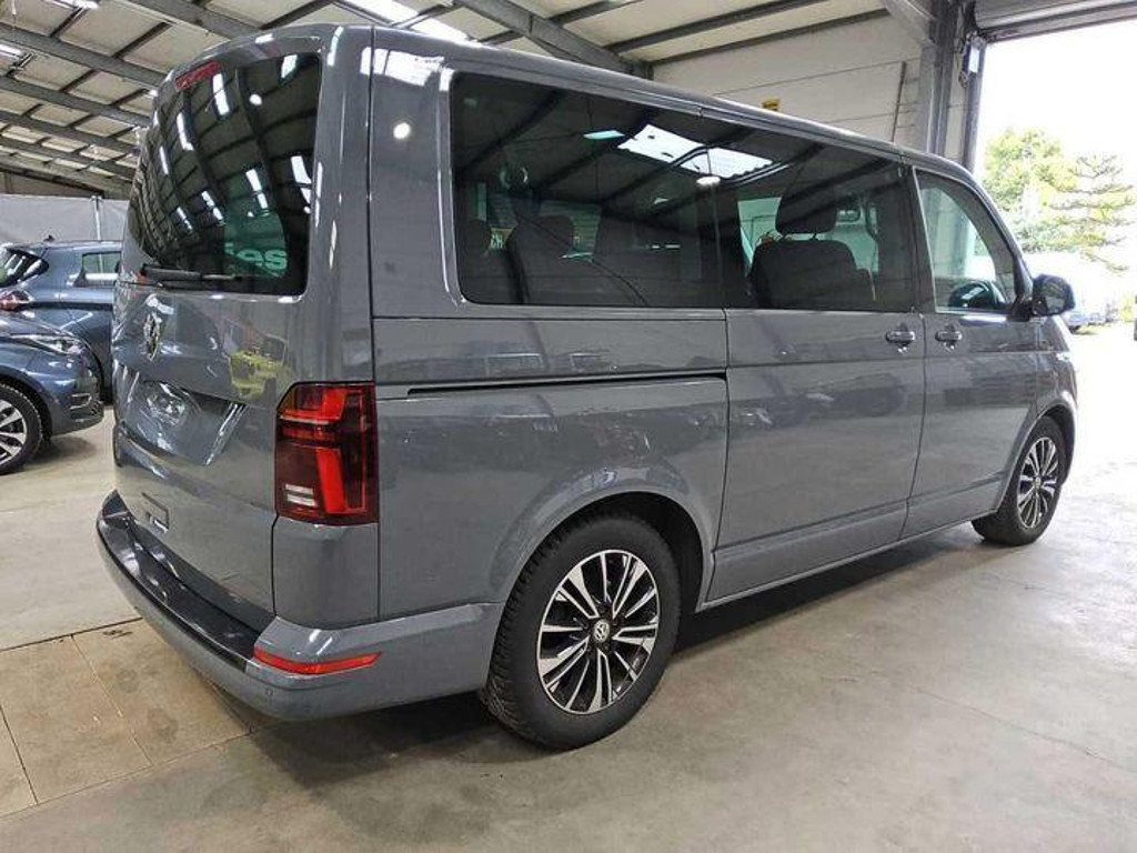 Volkswagen Caravelle